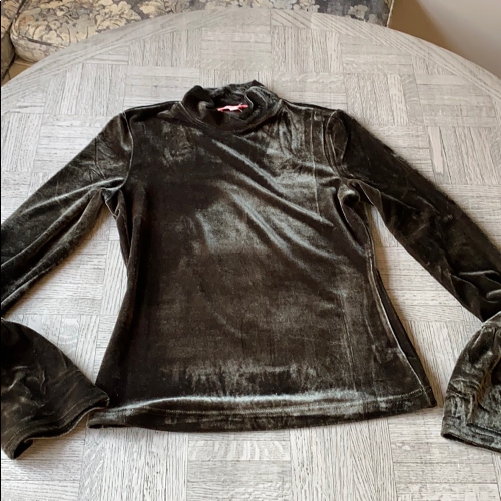 Olive green velvet mock turtleneck from renamed